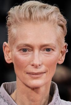 Тильда Суинтон